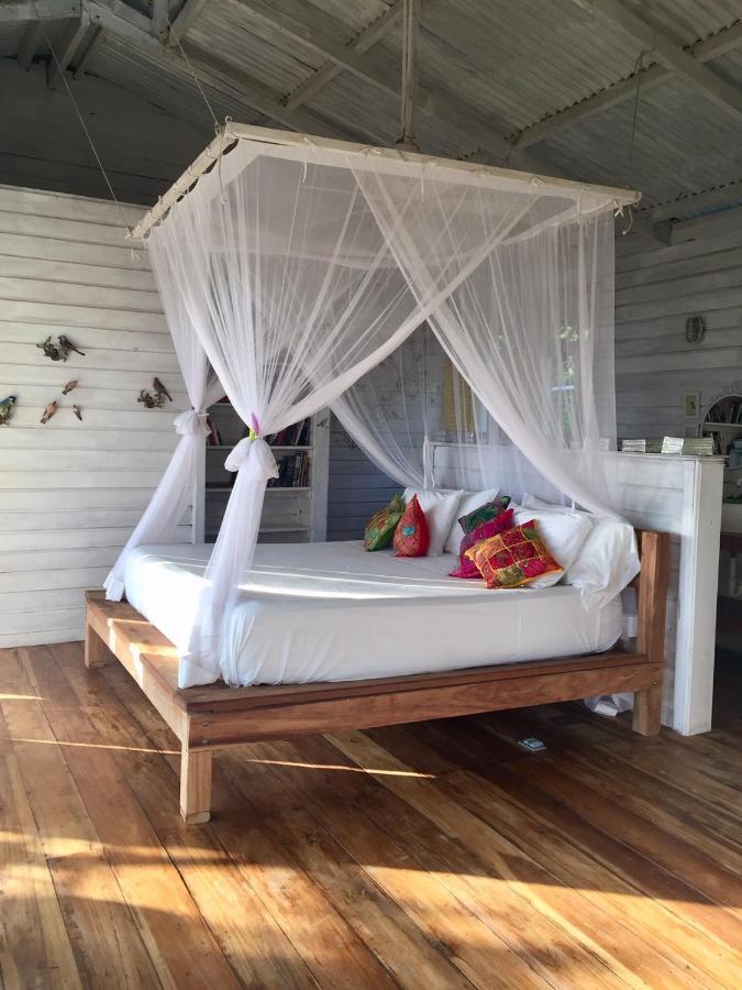 Lima Limon Eco-House Villa Bocas del Toro Exteriör bild